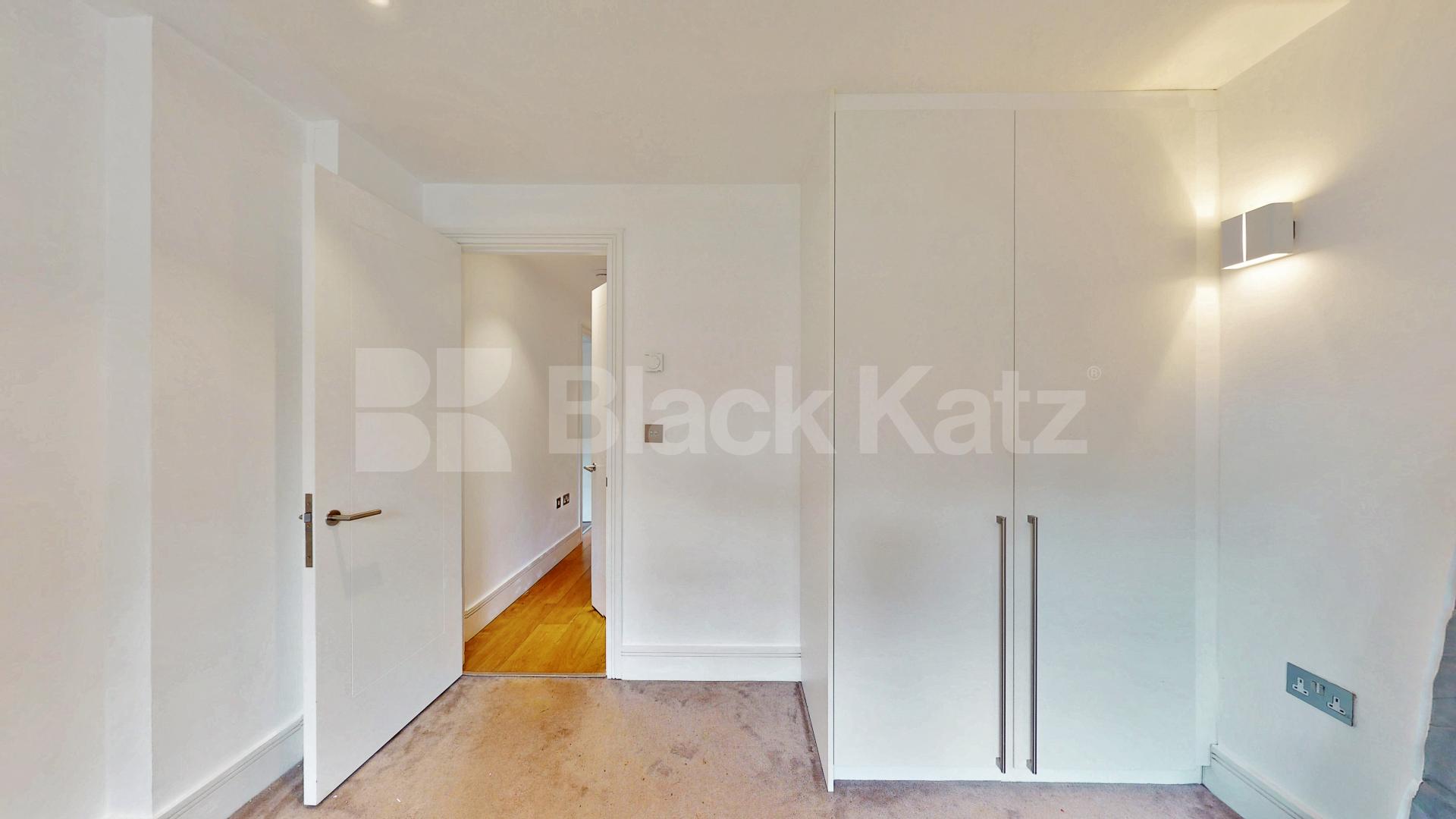 Spacious 3 bed 3 bath apartment set in a beautiful location  Adelaide Road, Primrose Hill / Chalk Farm